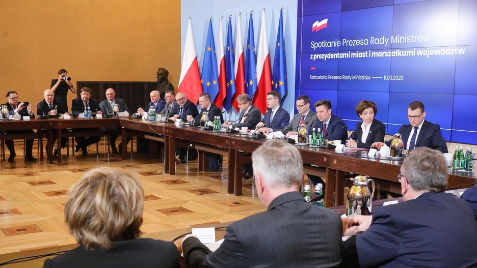 Koronawirus w Polsce. Zespół w KPRM pracuje non stop.