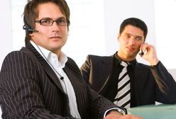 Nieformalne układy w miejscu pracy ważniejsze od realnych osiągnięć