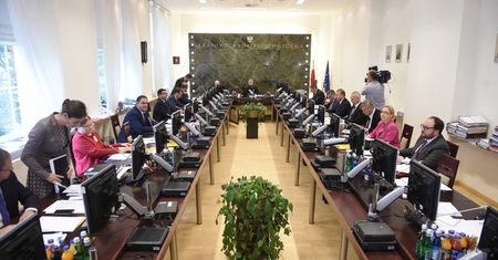 Sprawa KRS przed TSUE. Opinia zostanie ogłoszona w maju