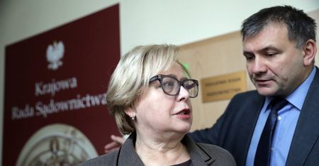 Nie ma chętnych do KRS? Są trzy zgłoszenia