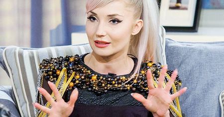 Tabloid wytknął Cleo zarobki. Jej riposta jest mistrzowska. Nic tylko wstać i klaskać
