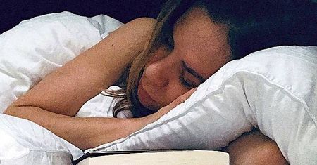 Natalia Lesz chwali się szczęściem. Pokazała jak usypia swoją 4-letnią córeczkę! Nie ma na sobie ani grama makijażu