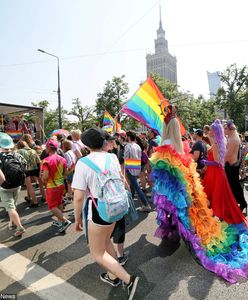 Sondaż ws. LGBT. Polacy jednoznacznie o adopcji dzieci przez pary homoseksualne