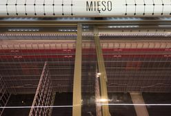 Wyczyszczone półki sklepowe. Pan Zdzisław nie mógł uwierzyć