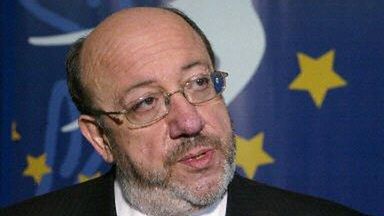 Louis Michel (fot. AFP)