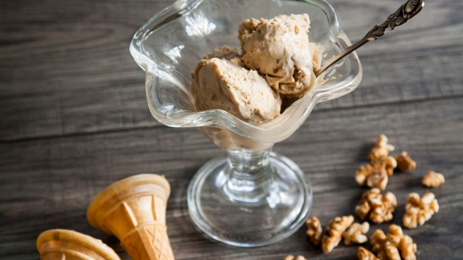 Kuchenny kredens: lody orzechowe