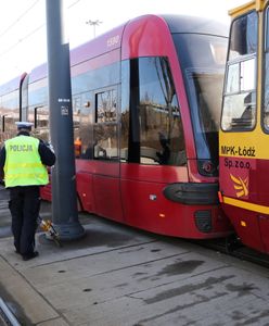 Ranni po zderzeniu tramwajów w Łodzi. Wcześniej tramwaj zderzył się z taksówką