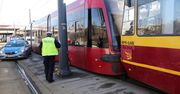 Ranni po zderzeniu tramwajów w Łodzi. Wcześniej tramwaj zderzył się z taksówką