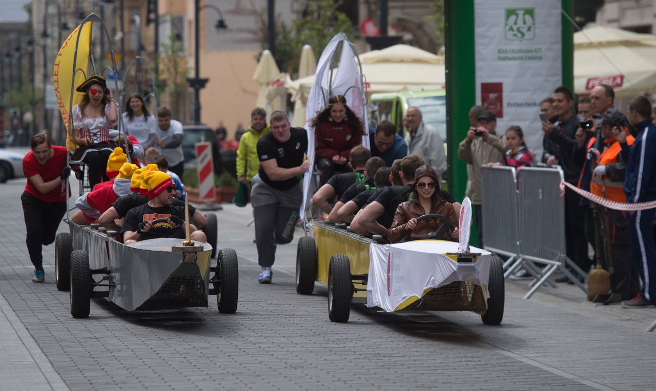 Nie ma wody? Łódź i tak odpłynie