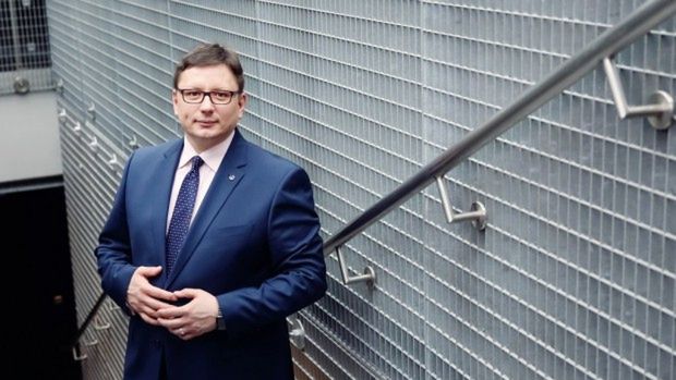 Zarząd LOT-u ujawnia wysokość premii dla zarządu za rok 2016 (Materiały prasowe, Fot: PLL LOT)