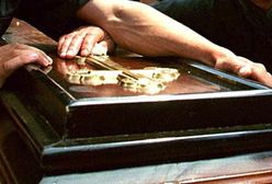 Żegnali zmarłych już przed wojną. Zajęcie z tradycją... i z przyszłością? (WIDEO)