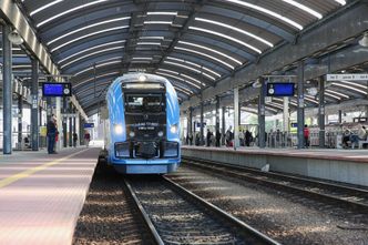 PESA ma umowę na 5 EZT dla wielkopolskiego za 127,5 mln zł