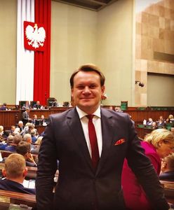 Parlament Europejski po brexicie. Dominik Tarczyński z PiS nowym europosłem. To kolejna funkcja dla polityka w UE