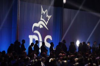 Zakaz handlu bez zmian. PiS nie cofnie się o krok, straszy lobbystów podatkami