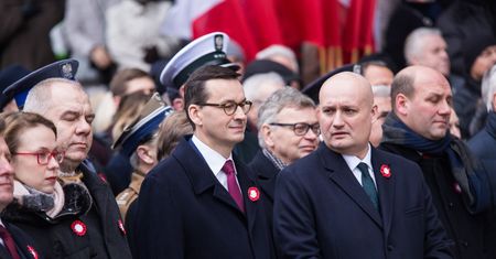Szymon Szynkowski vel Sęk zaskakuje. "Aktywność Tuska jak reklamy piwa bezalkoholowego".
