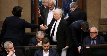 PiS triumfuje. Duża przewaga w najnowszym sondażu