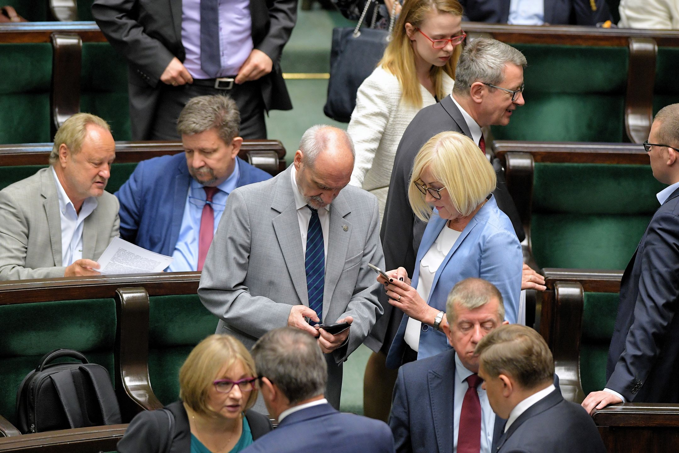 Parlamentarzyści PiS spotkają się w poniedziałek w Radomiu