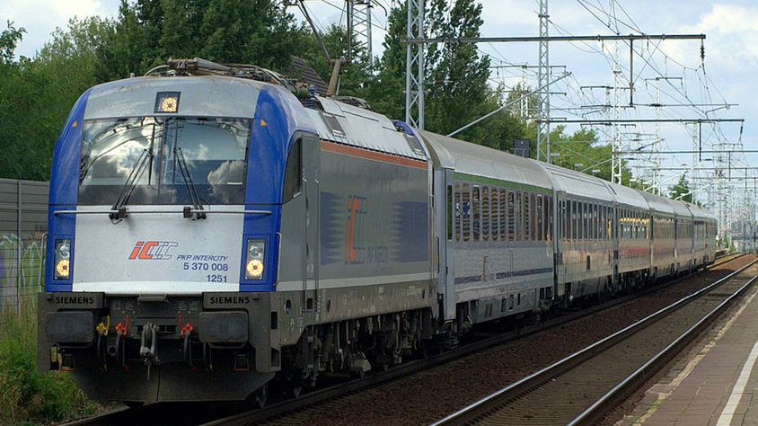 Polska kolei była w 2018 nieco bardziej punktualna niż w 2017. Jednak jest gorzej niż kilka lat temu