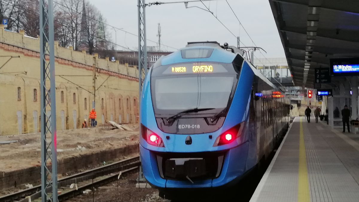 Świąteczny szczyt rozpocznie się na PKP już w piątek