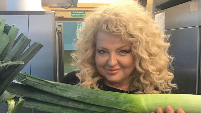 Magda Gessler rozprawia się z "reliktem PRL-u". Zachęca do kupowania warzyw luzem 