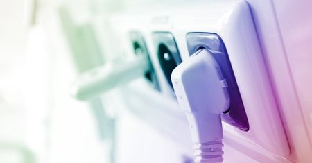 Polacy nie wierzą rządowi, że ceny prądu nie wzrosną. Wynik sondażu nie pozostawia złudzeń