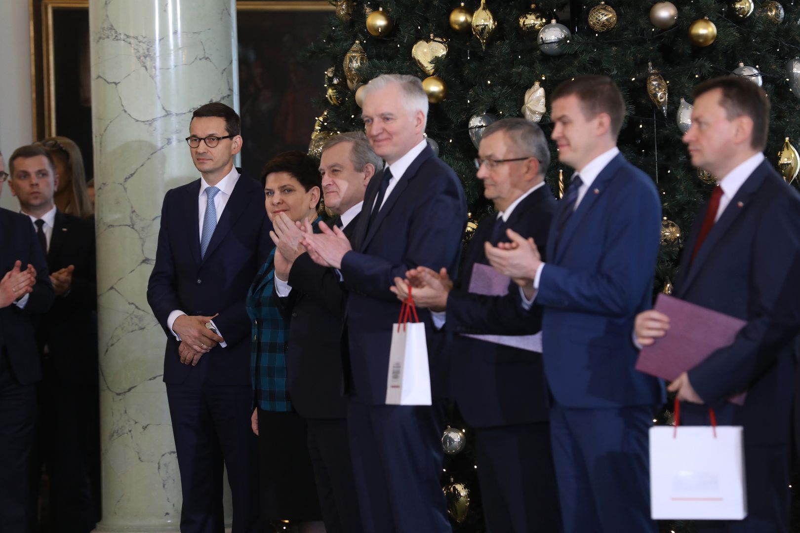 Rekonstrukcja rządu stała się faktem. Teraz klub PiS spotka się z Andrzejem Dudą