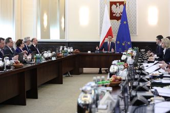 Klasyfikacja maturzystów na nowych zasadach. Rząd przyjął projekt Morawieckiego