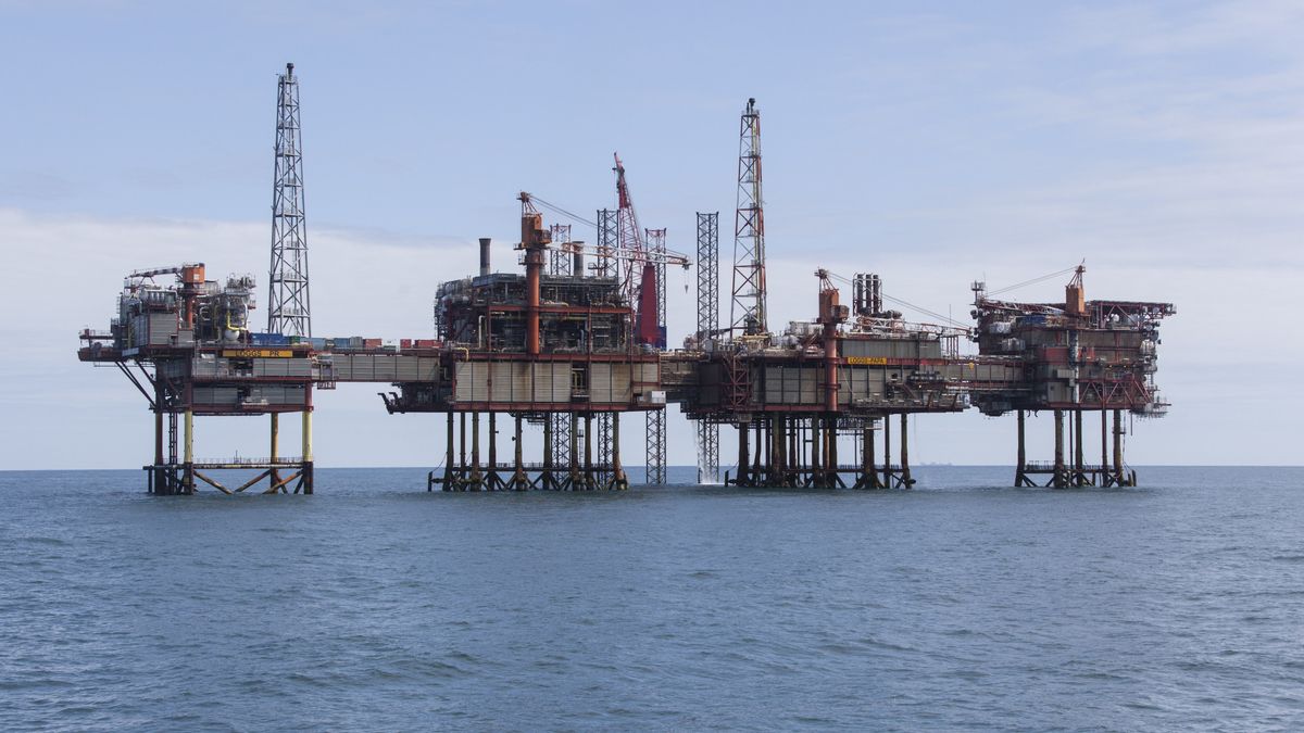 Ceny ropy poszły poniedziałek w górę