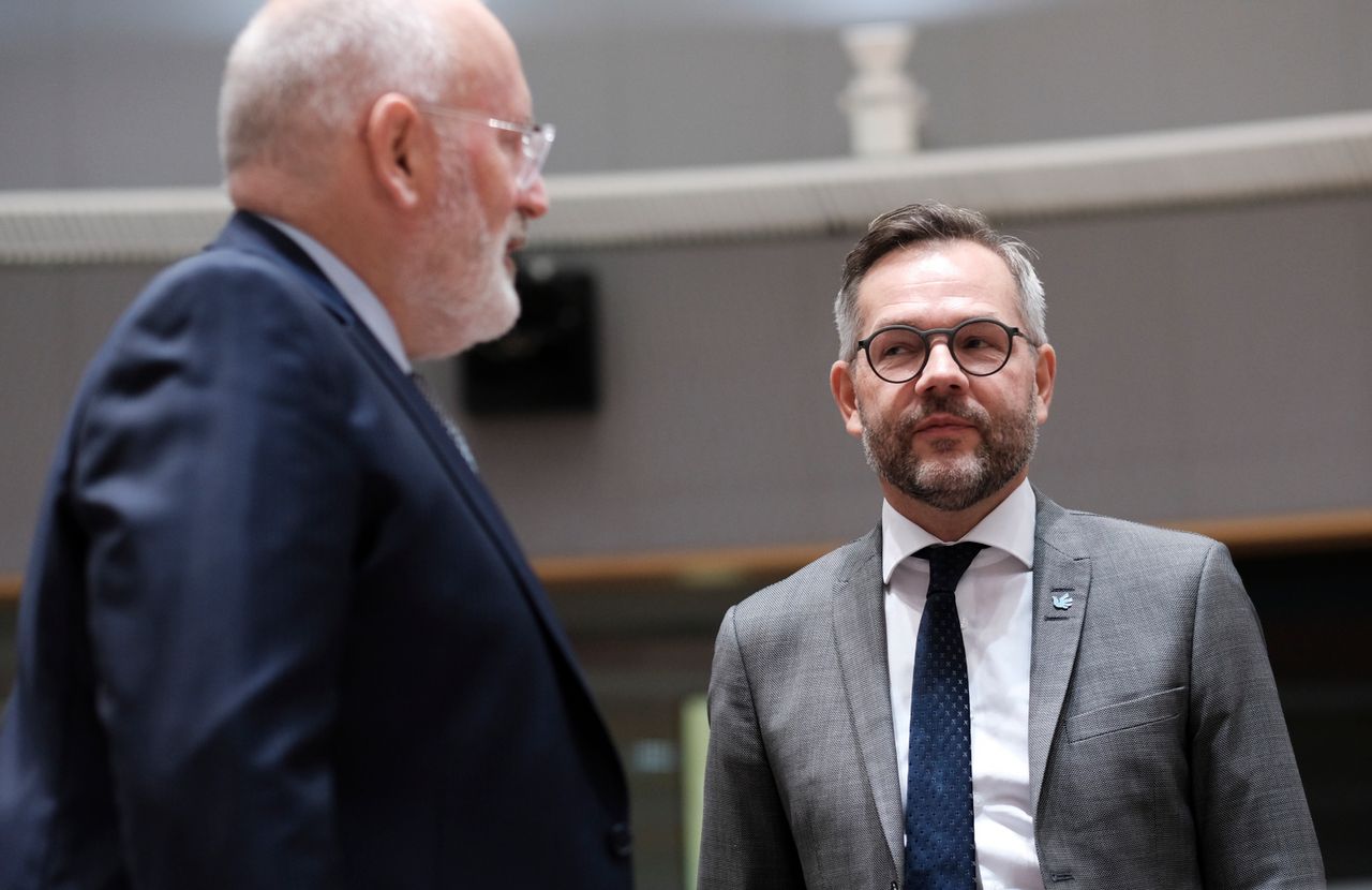 Bruksela: trwa wysłuchanie Polski w Radzie UE w sprawie art. 7. Niemcy i Francja ostro stawiają sprawę