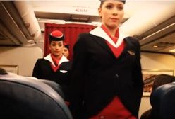 "Gangam style" w wykonaniu stewardess