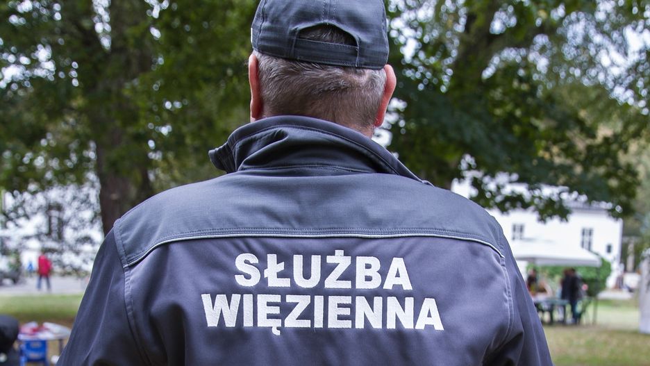 37-letni funkcjonariusz służby więziennej wypadł z okna ośrodka szkoleniowego w Kaliszu