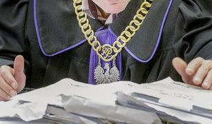 Prokurator pyta SMS-em: Który sędzia jest łagodny?