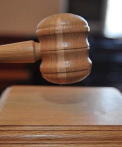 12 lat więzienia za seksualne wykorzystywanie córki