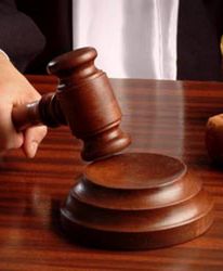 W sądach też gorąco: adwokat i prokurator nie muszą zakładać togi