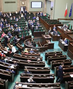 Majmurek: "Posiedzenie Sejmu przerwane. PiS znów kpi sobie z parlamentu"