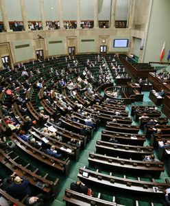 PiS deklasuje Platformę. Nowy sondaż partyjny