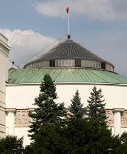 Wyprzedaż w Kancelarii Sejmu. Kupisz niepotrzebne przedmioty posłów