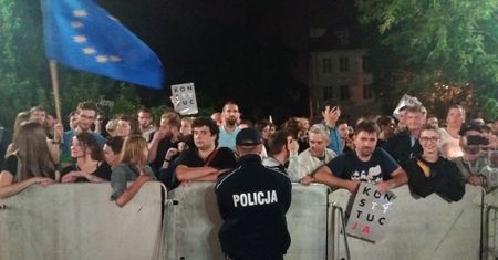 Inwigilowano opozycję? Nowe informacje ws. działań policji podczas protestów
