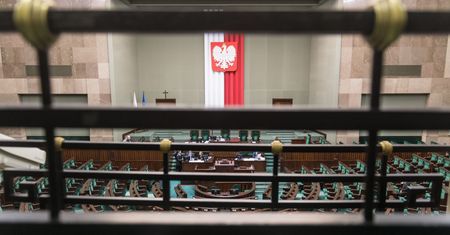 Pierwsze posiedzenie Sejmu i Senatu. Relacja na żywo, reporter WP jest na miejscu