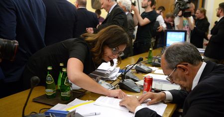 Komentarze po nocnych obradach. Opozycja ostro o PiS