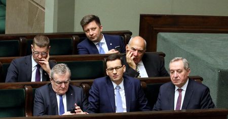 Koniec debaty po expose Mateusza Morawieckiego. Premier znów na mównicy