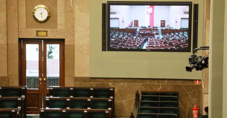 Ekspert: "Tarcza pomoże, ale nie ochroni przed kryzysem"