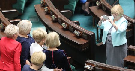 Wybory 2019. Liczba kobiet startujących i posłanek na Sejm