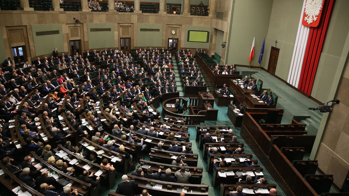 Sejm za senacką poprawką do ustawy o gazociągach. Teraz już tylko podpis prezydenta
