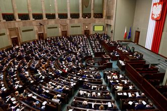 Ceny prądu. Sejm przegłosował nowelizację ustawy, uwzględnił uwagi Brukseli