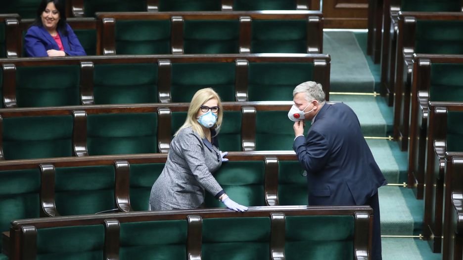 Sejm obraduje podczas epidemii koronawirusa 