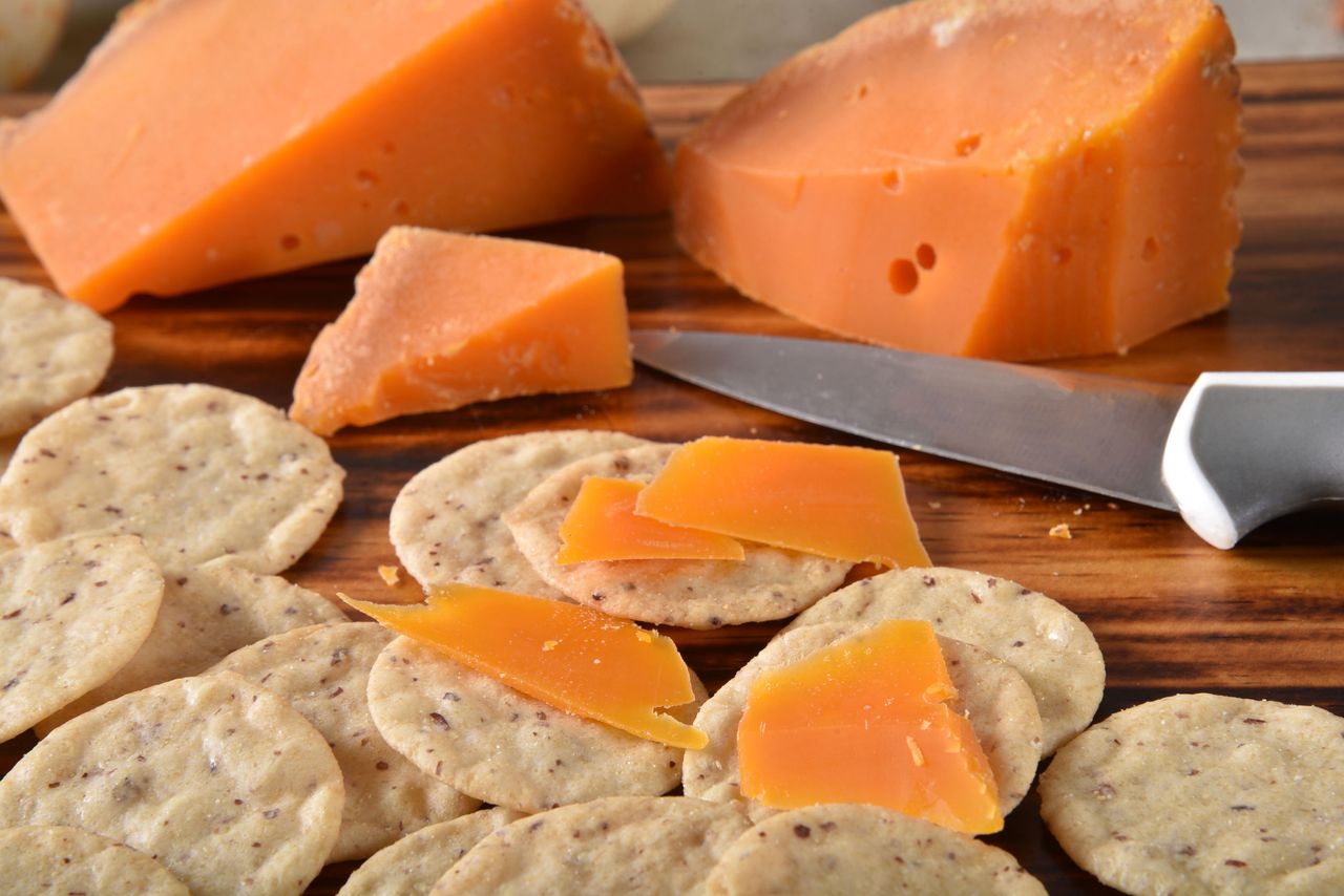 Ser mimolette – pomarańczowy specjał