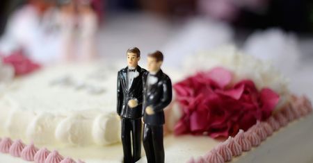Dwóch kumpli wzięło ślub. Nie są gejami, to kwestia podatków