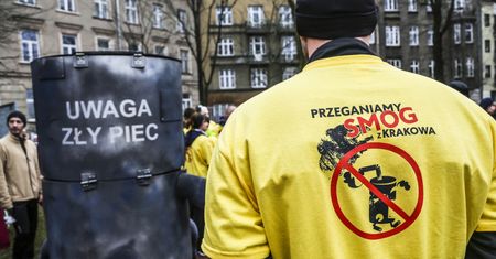 Smog przestanie dusić Polskę? Ekolog: "będą próby cwaniakowania"