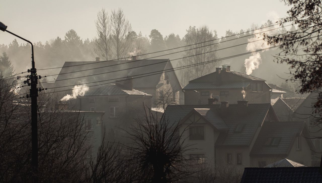 Wszystko co trzeba wiedzieć o smogu. Pytamy eksperta